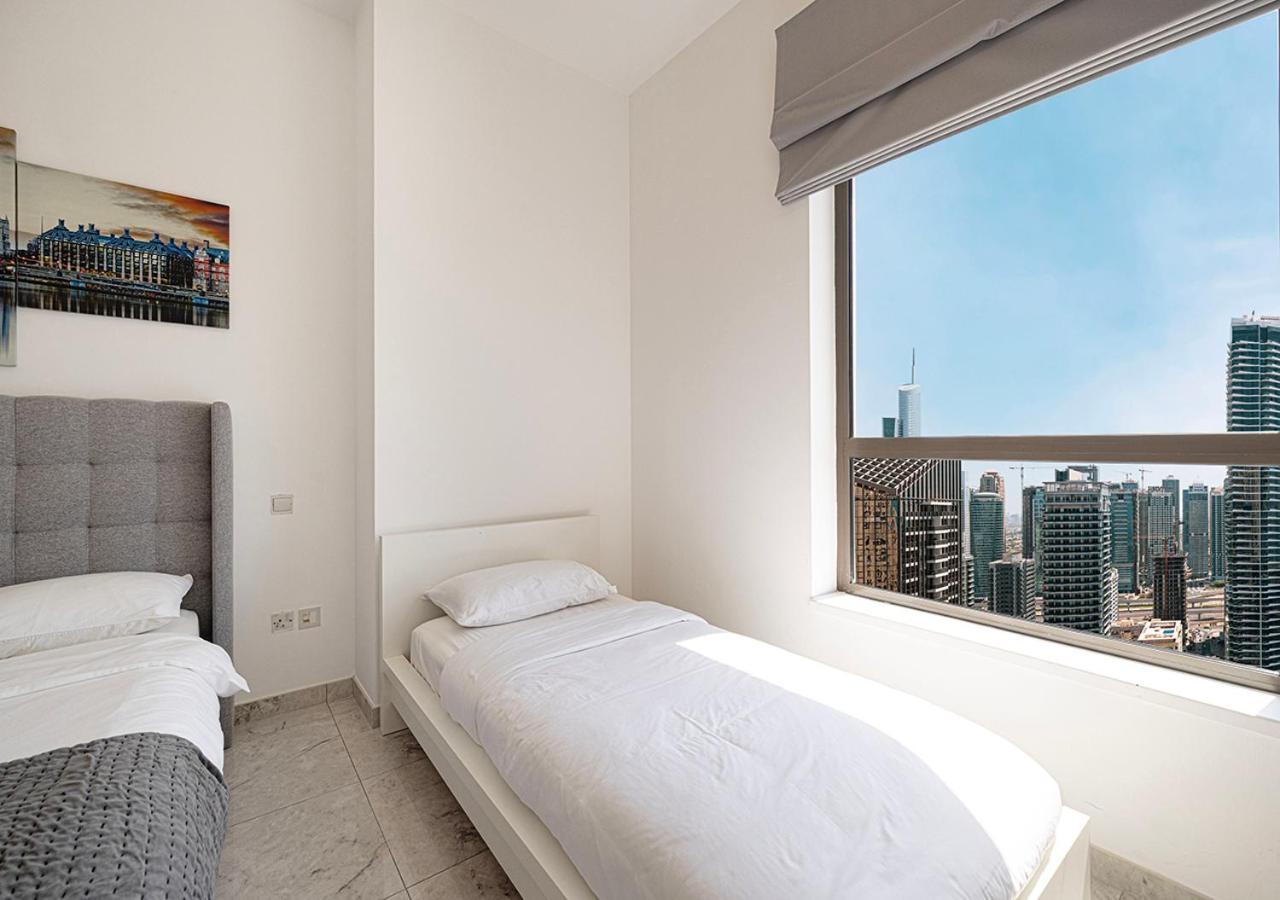 Luxury Beachfront 2Bd Apt, Shams, Jbr Dubaj Zewnętrze zdjęcie